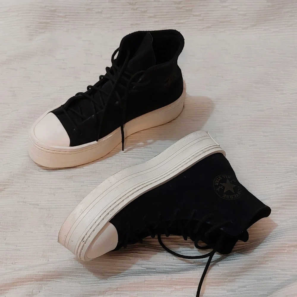 Black High-Top Platform Sneakers with White Toe and Sole - Picture 5 of 10